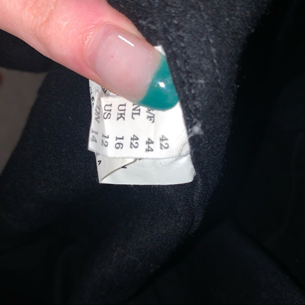 Louis Féraud Black Line Patterned Wool Jacket - Picture 6 of 6